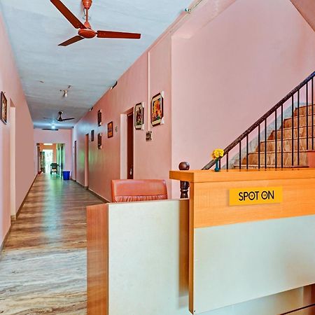 Hotel O Ashok Inn Kazhakuttam Buitenkant foto